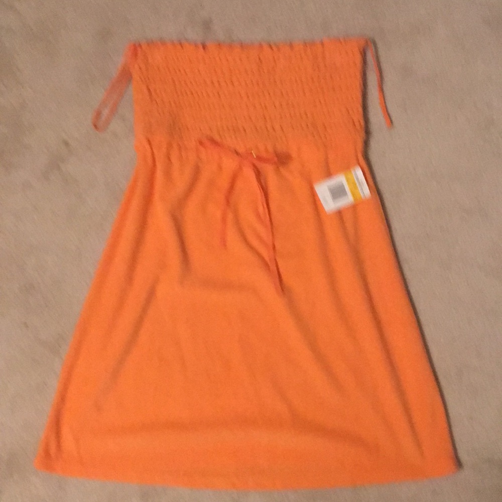 NWT Strapless Bathing Suit Cover Size S